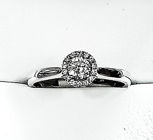 18ct White Gold Diamond Halo Ring - Karlen Designs 