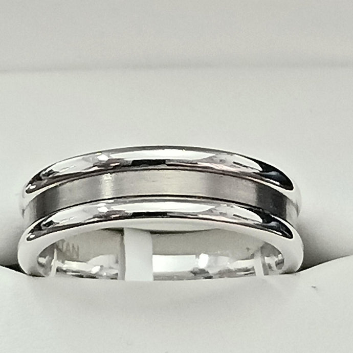 9ct White Gold and Titanium Gents Wedding Ring - Karlen Designs 