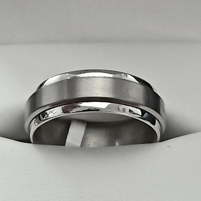 9ct and Titanium Gents Wedding Ring - Karlen Designs 